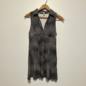Urban Outfitters Tia Knit Mini Dress Abstract Black Motif Size S Mod Funky